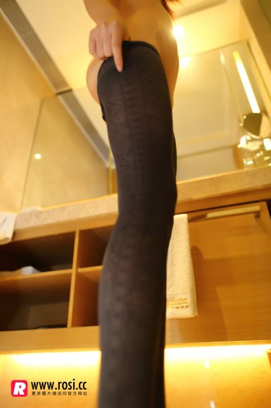 leyu官方_黑眼圈怎么办眼霜保养很重要(图3) leyu官方_黑眼圈怎么办眼霜保养很重要(图3)