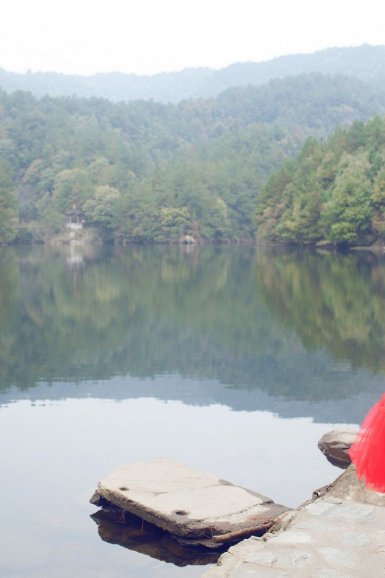 “乐鱼体育app官网下载”定制书柜要在意哪些要素?(图3) leyu团队